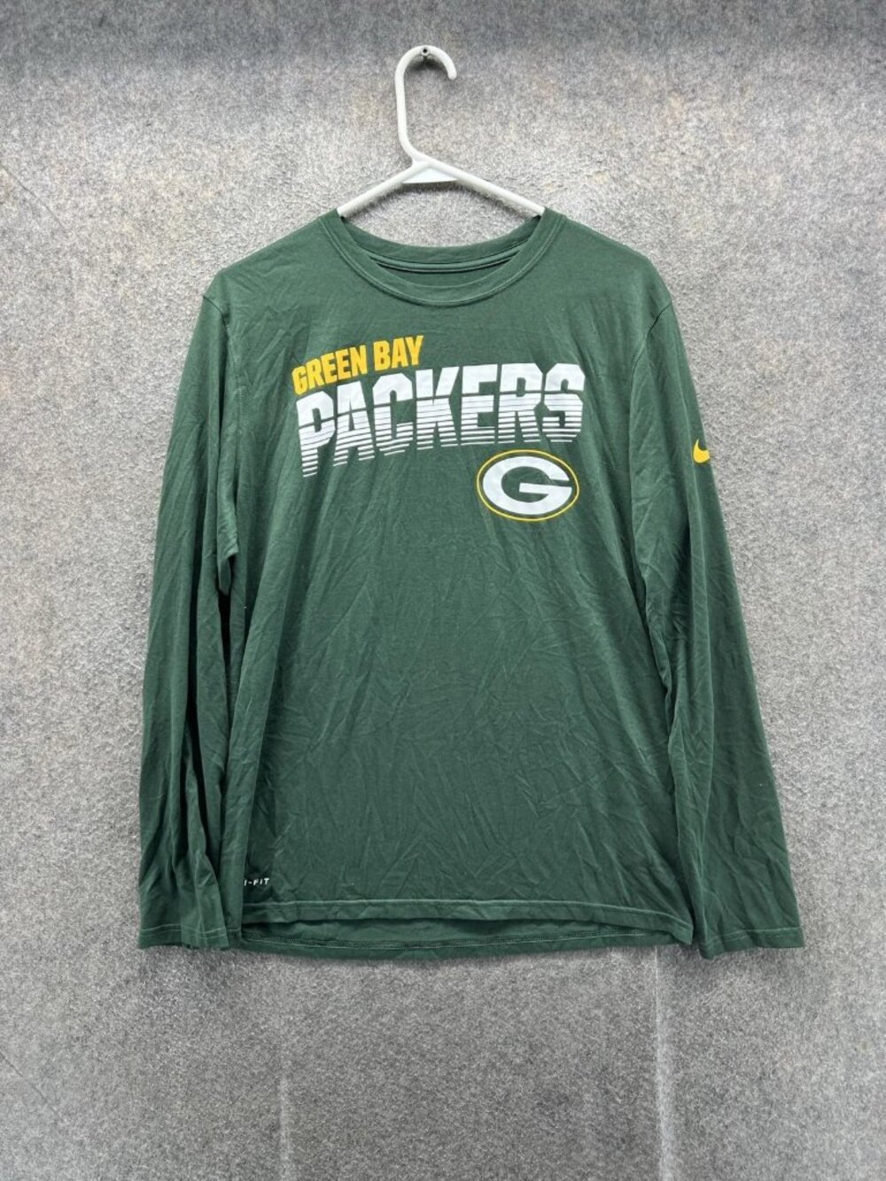 Green Bay Packers Shirt Mens Medium Green NFL Football Nike Dri Fit Long Sleeve